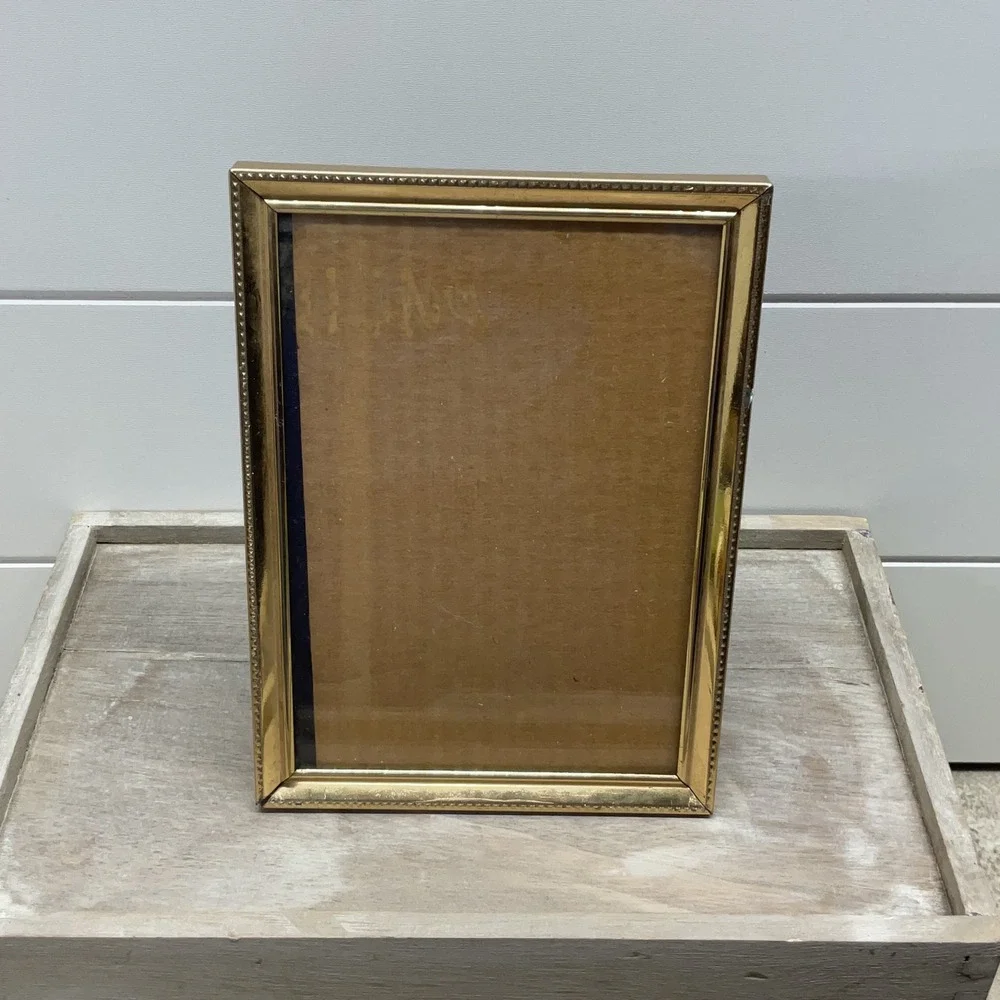 Vintage Gold Tone Beaded Metal 5x7 Picture Frame Tabletop Easel Back Decor